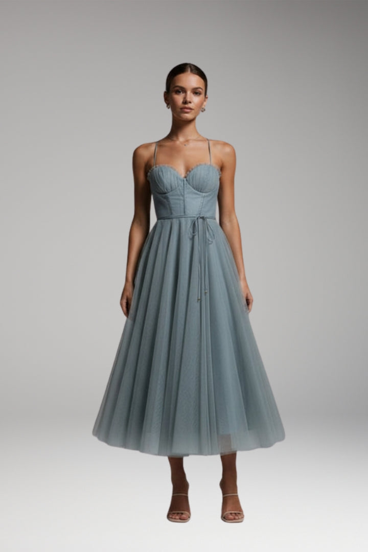 Women's Princess Chiffon Dress with Elegant Straps and Timeless Design