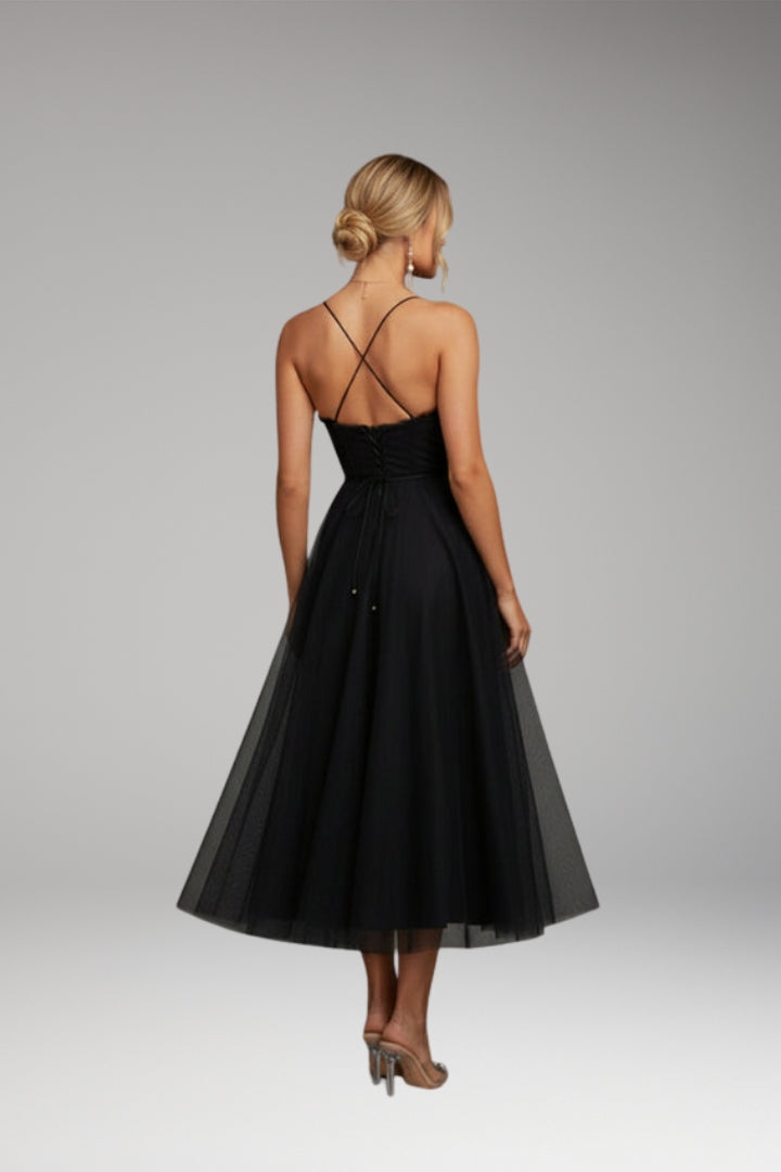 Women's Princess Chiffon Dress with Elegant Straps and Timeless Design