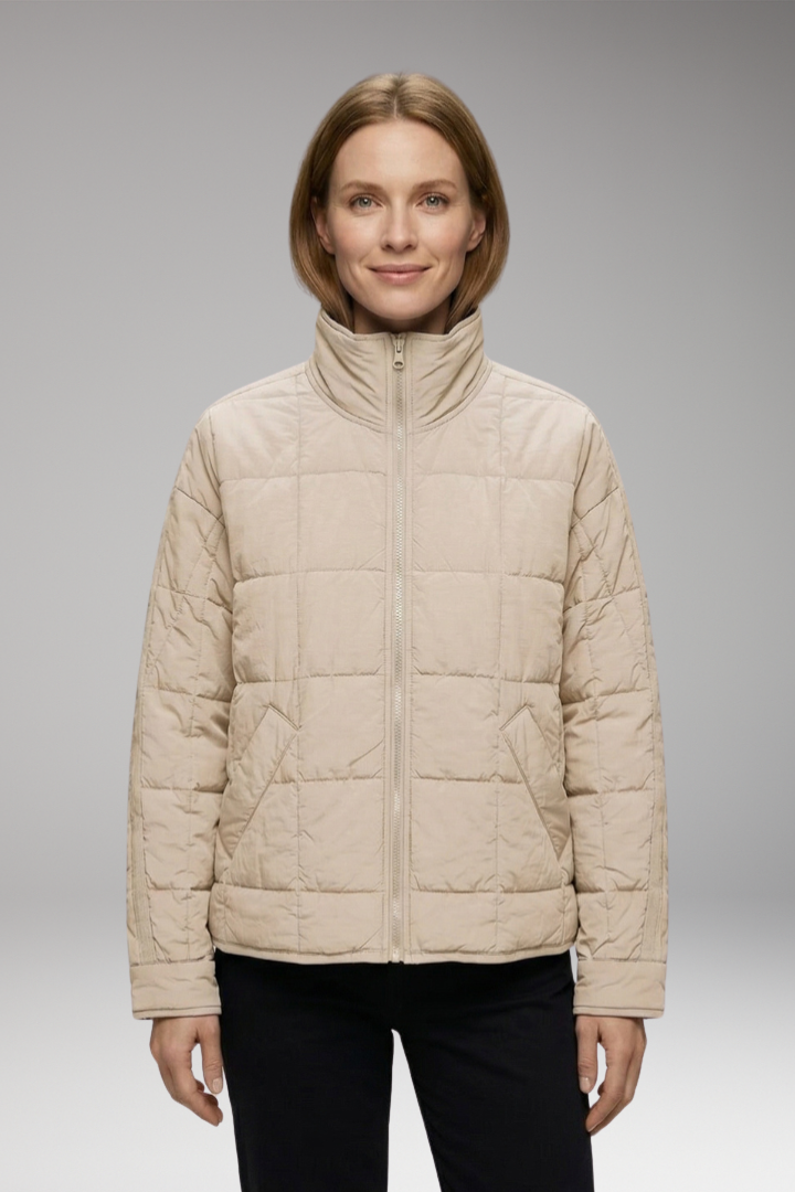 Women's Puffer Jacket with Zip Closure and Side Pockets