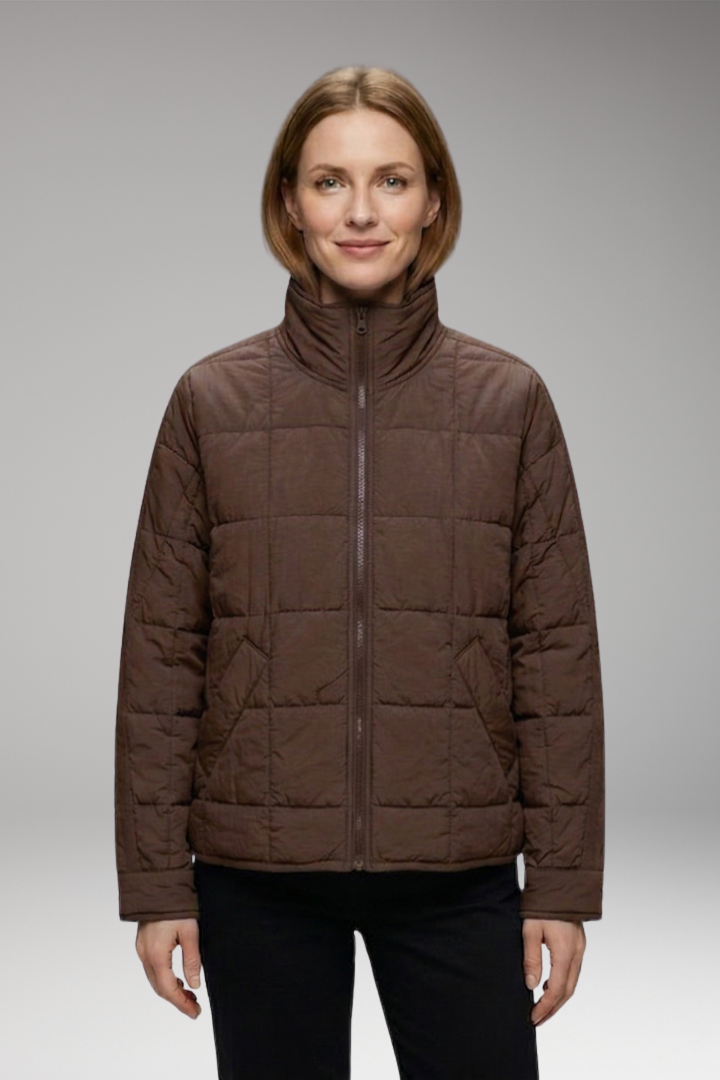 Women's Puffer Jacket with Zip Closure and Side Pockets