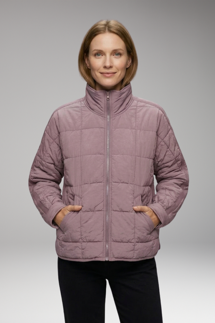 Women's Puffer Jacket with Zip Closure and Side Pockets