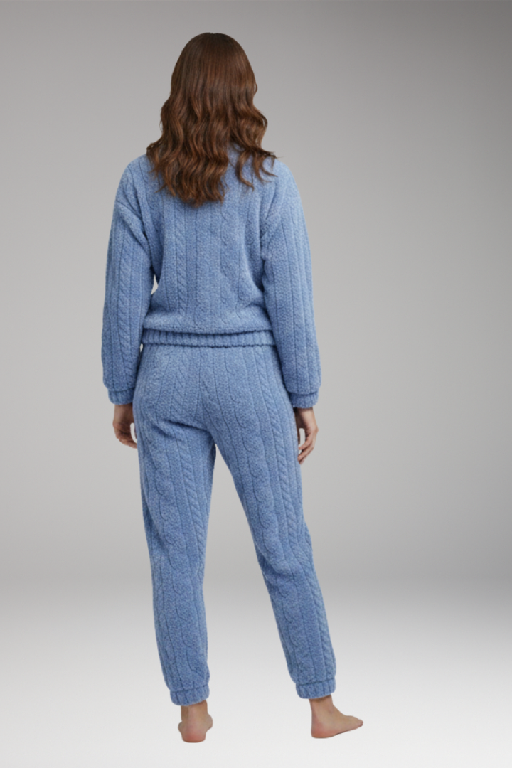 Women’s Pyjama Set with Round Neck and Waistband