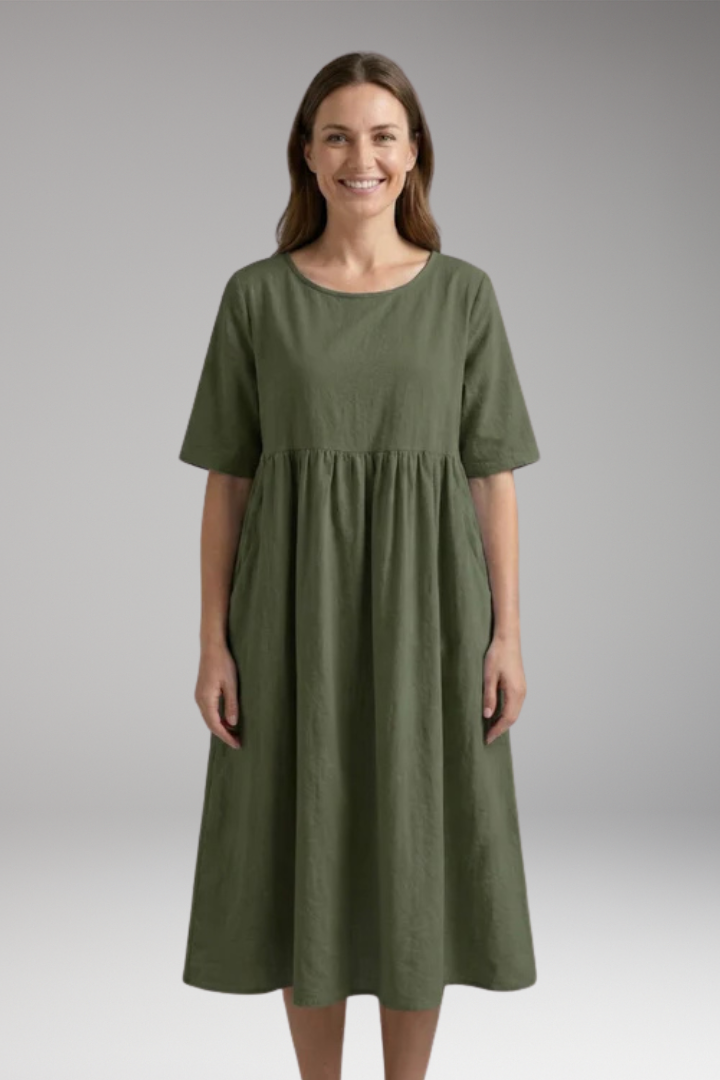 Women's Short'Sleeved Dress with Round Neck and Pockets