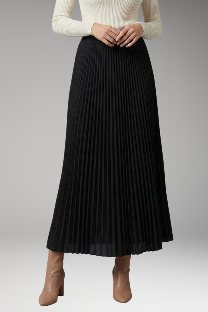 Women's Skirt with High-Waist and Pleated Design
