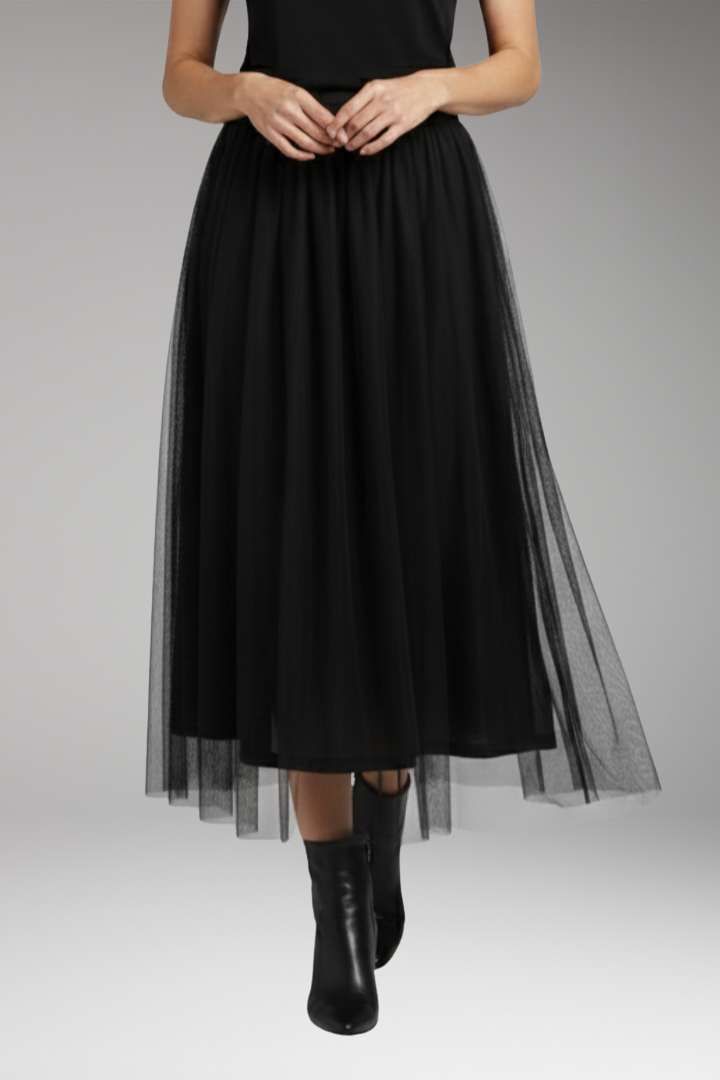 Women's Skirt with High Waist and Layered Tulle