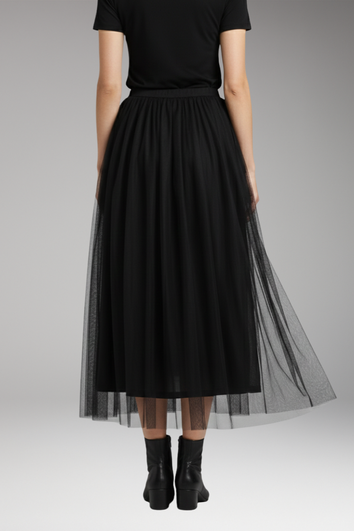 Women's Skirt with High Waist and Layered Tulle