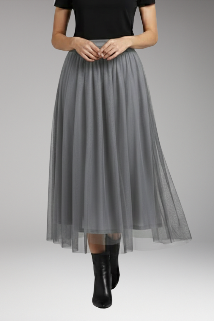 Women's Skirt with High Waist and Layered Tulle
