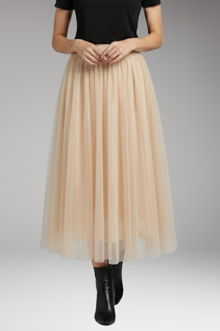 Women's Skirt with High Waist and Layered Tulle