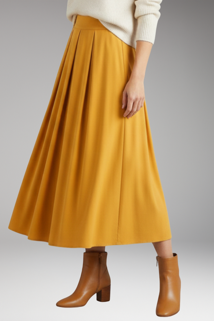 Women's Skirt with High Waist and Pleated Design