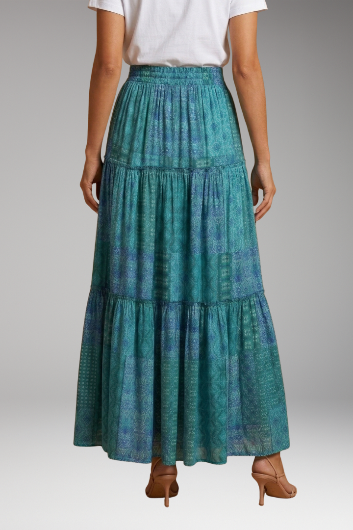 Women's Skirt with High Waist and Tiered Layers