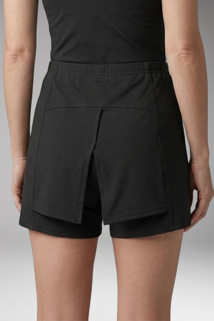 Women's Skirt with Integrated Shorts and Elastic Waistband