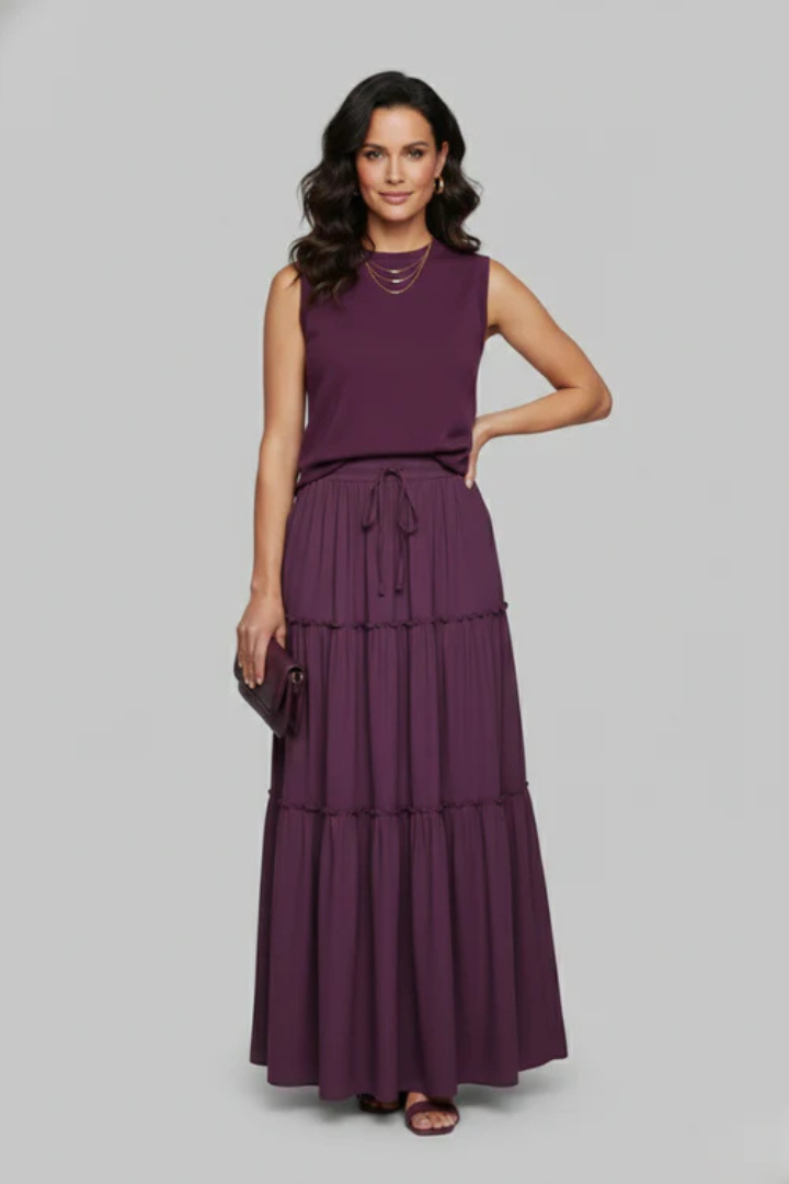 Women's Skirt with Tiered Layers and Waistband