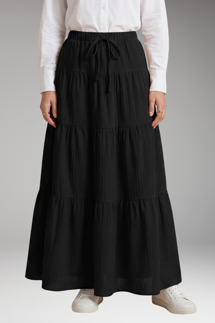 Women's Skirt with Tiered Layers and Waistband