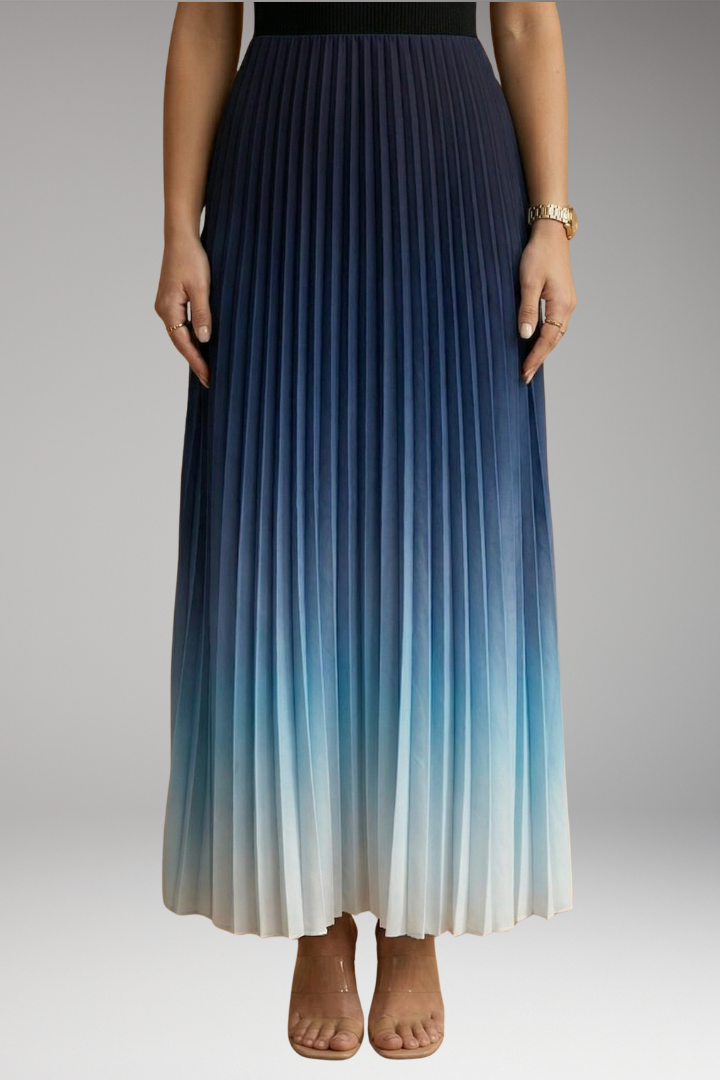 Women's Sleeveless Evening Maxi Dress with Ombre Design and Pleated Skirt