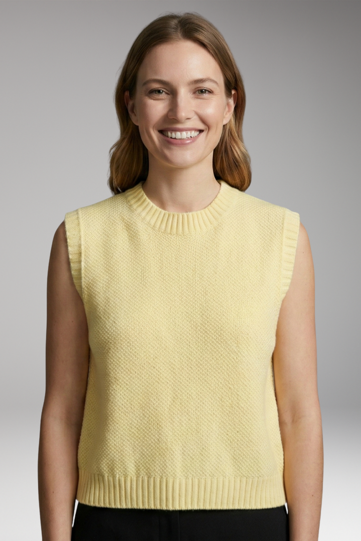Women's Sleeveless Knit Top with Crew Neck and Ribbed Edges