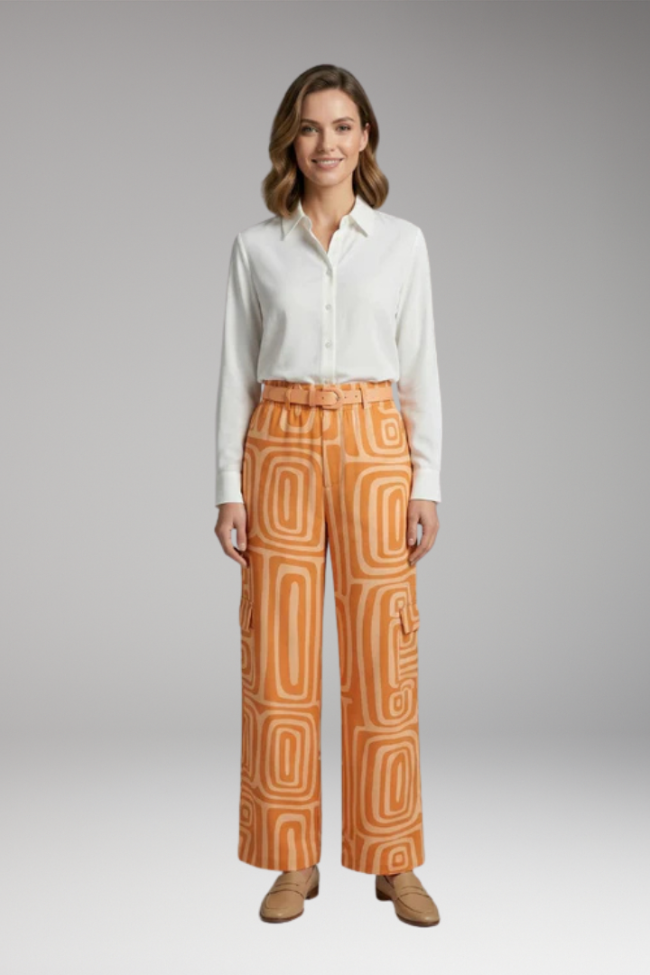 Women's Stylish Set with Button-Down Shirt and Printed Wide-Leg Pants