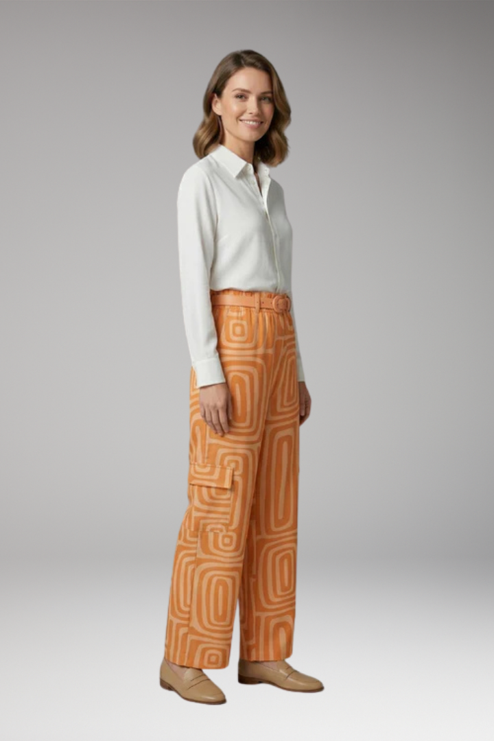 Women's Stylish Set with Button-Down Shirt and Printed Wide-Leg Pants