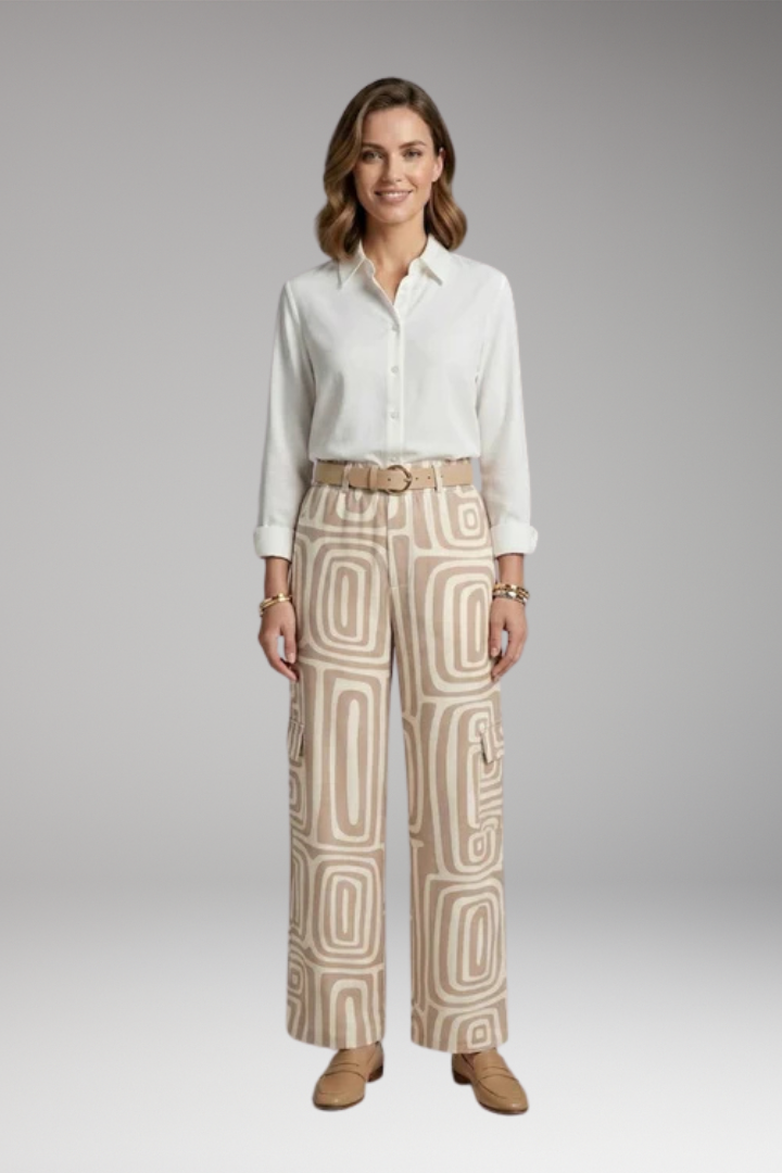 Women's Stylish Set with Button-Down Shirt and Printed Wide-Leg Pants