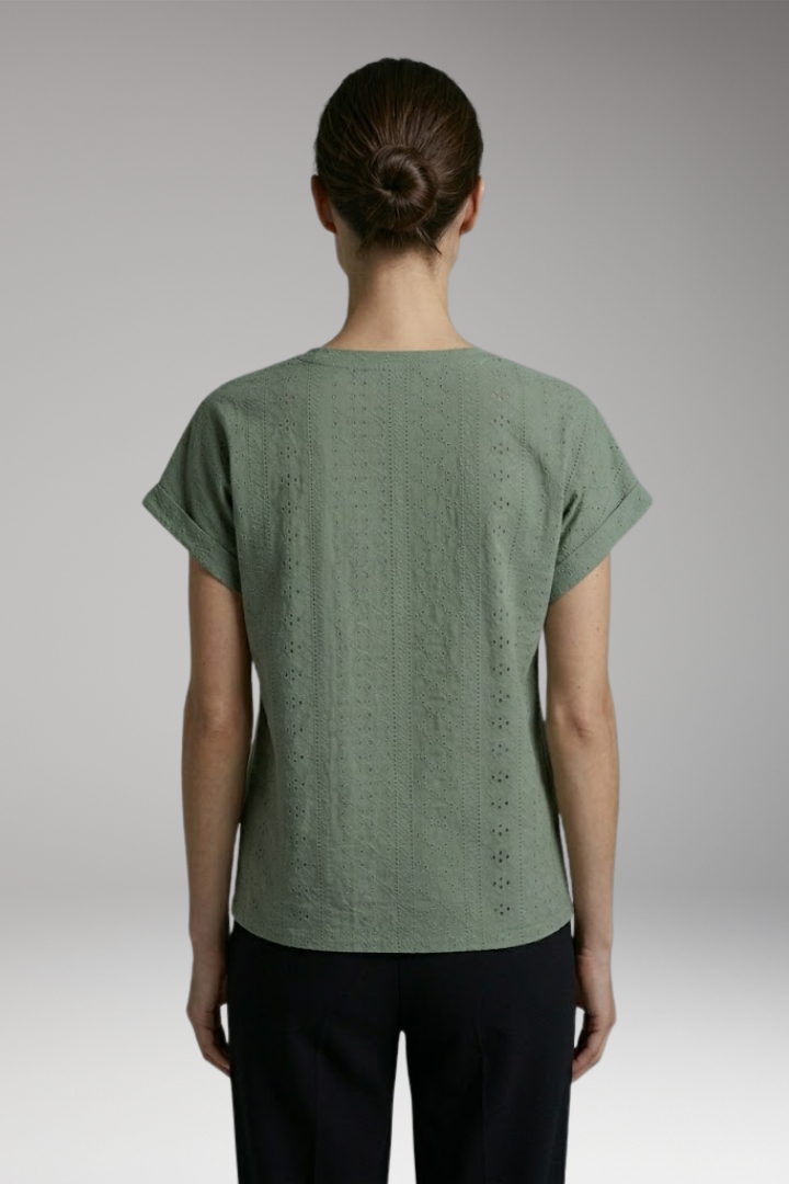 Women's Summer T-Shirt with Embroidered Texture and Loose Fit
