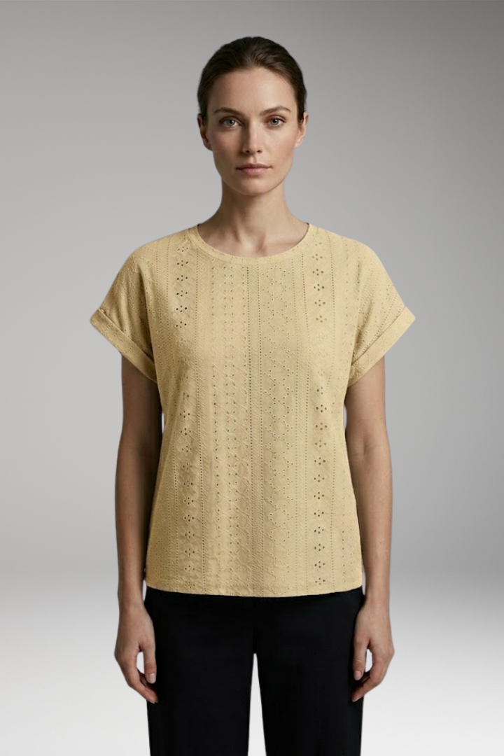 Women's Summer T-Shirt with Embroidered Texture and Loose Fit