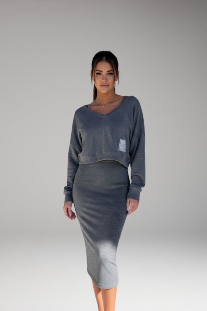 Women's Sweatshirt Dress Set with Fitted Midi Dress and Modern Sweatshirt