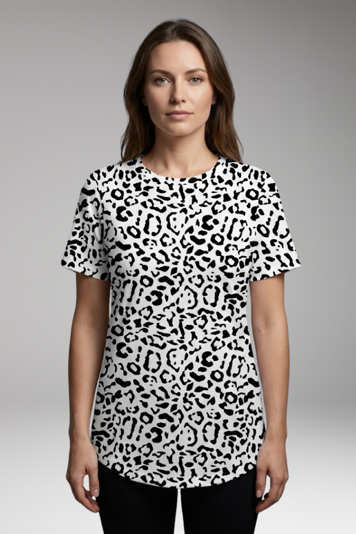 Women's T-Shirt with Round Neck and Animal Print