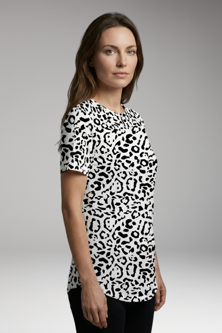 Women's T-Shirt with Round Neck and Animal Print