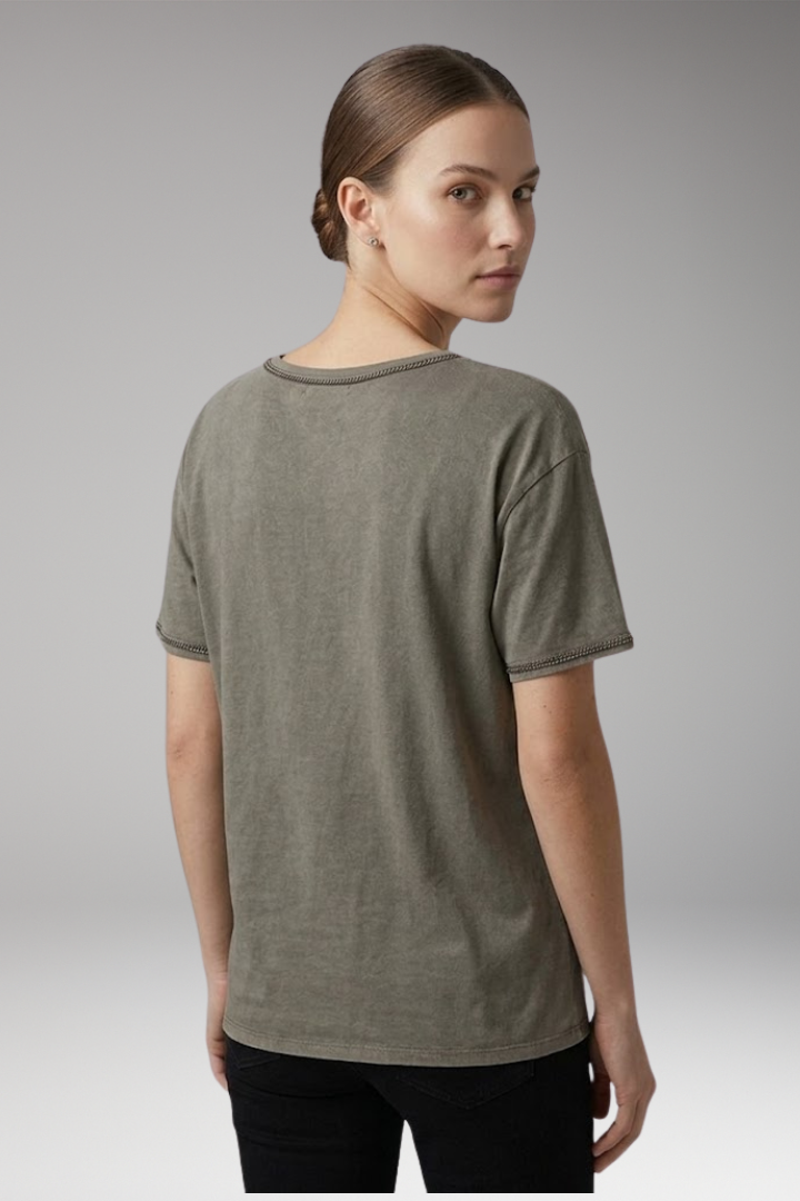Women's T-Shirt with Round Neck and Short Sleeves