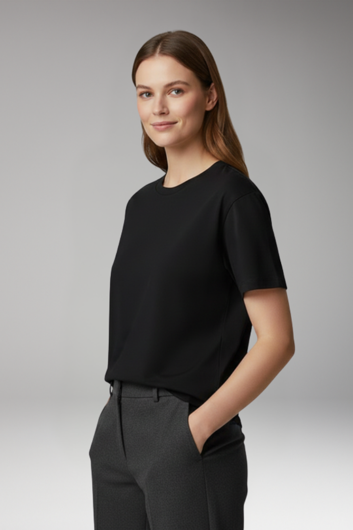 Women's Oversized T Shirt with Crewneck and Short Sleeves