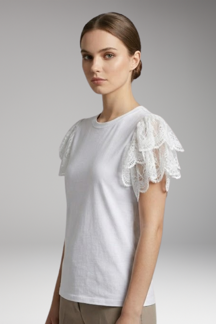 Women's T'shirt with Lace Sleeves and Regular Fit