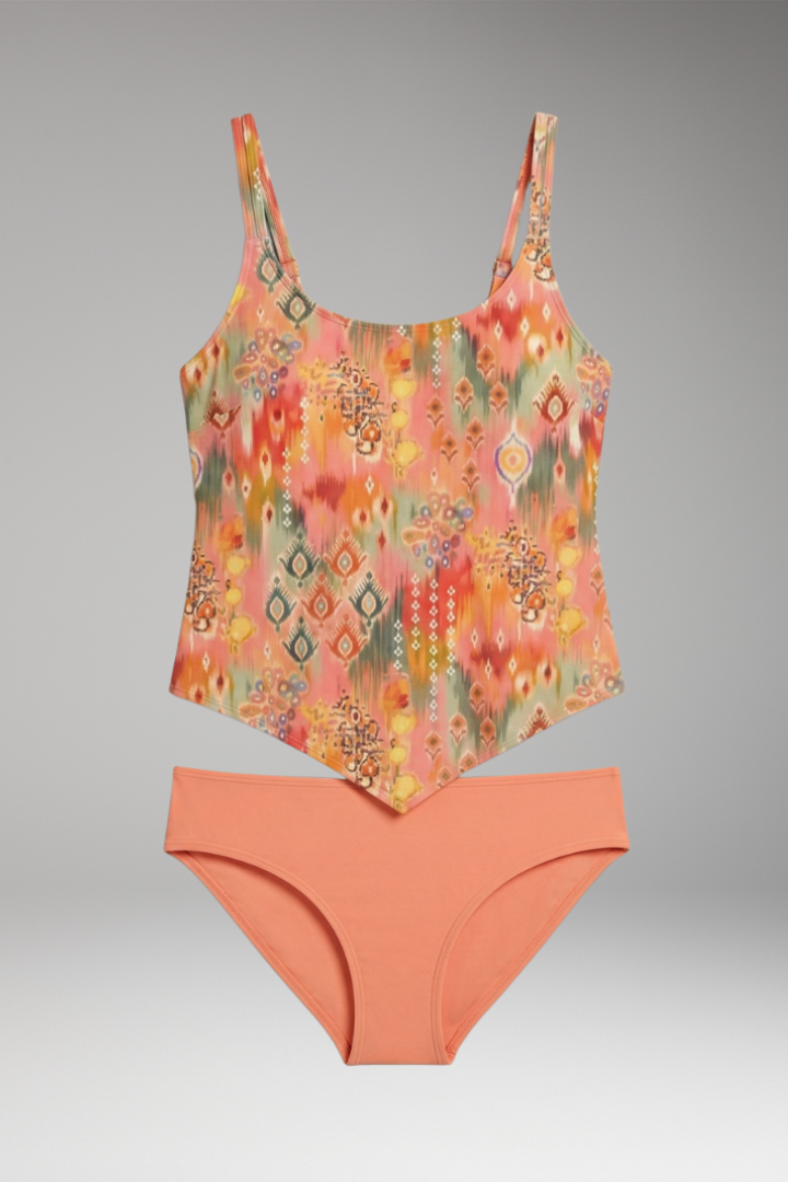 Women's Tankini Swimsuit with Adjustable Straps and Patterned Top