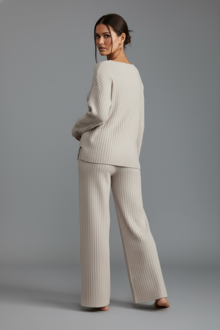 Women’s Two-Piece Lounge Set with Long Sleeves