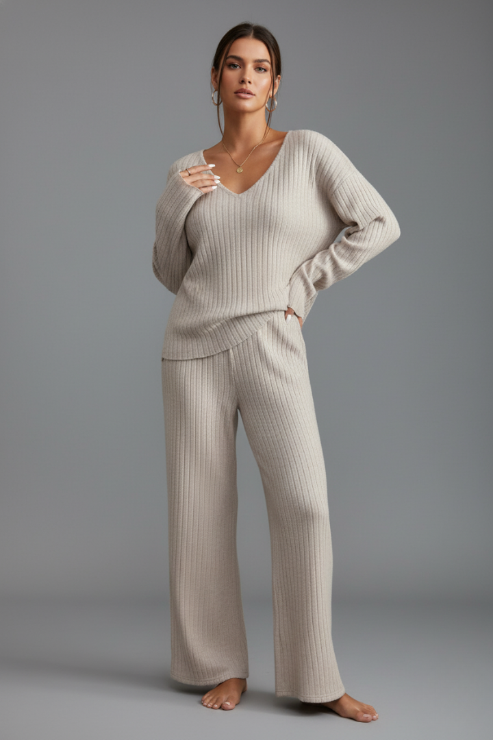 Women’s Two-Piece Lounge Set with Long Sleeves