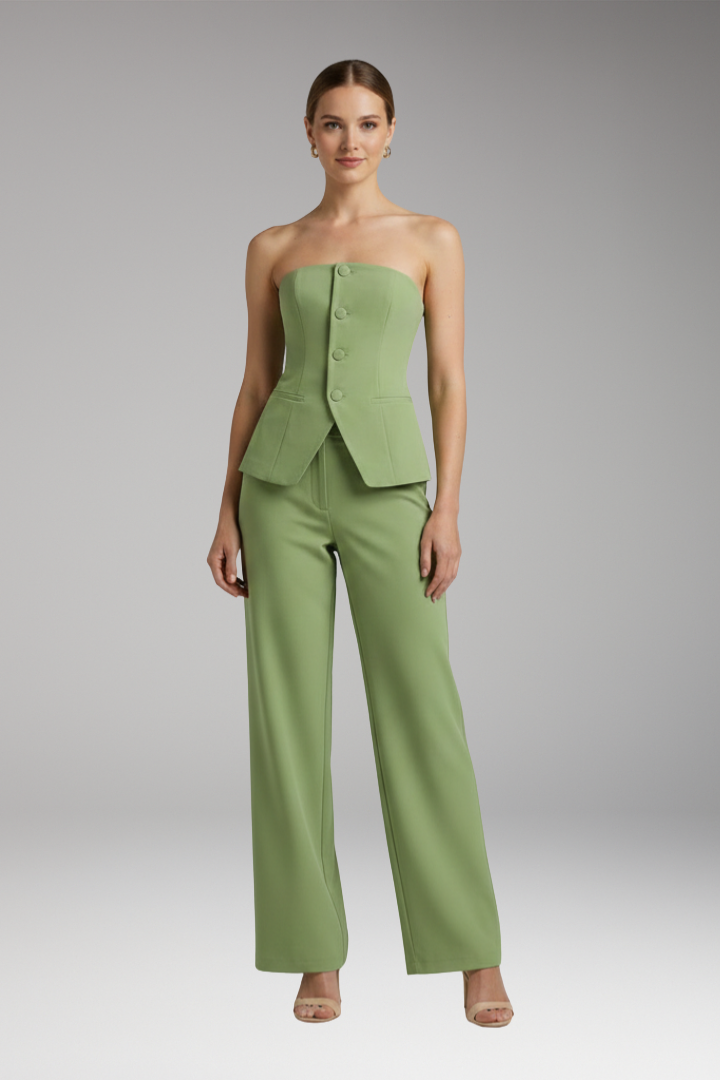 Women's Two-Piece Outfit with Strapless Top and Wide-Leg Pants