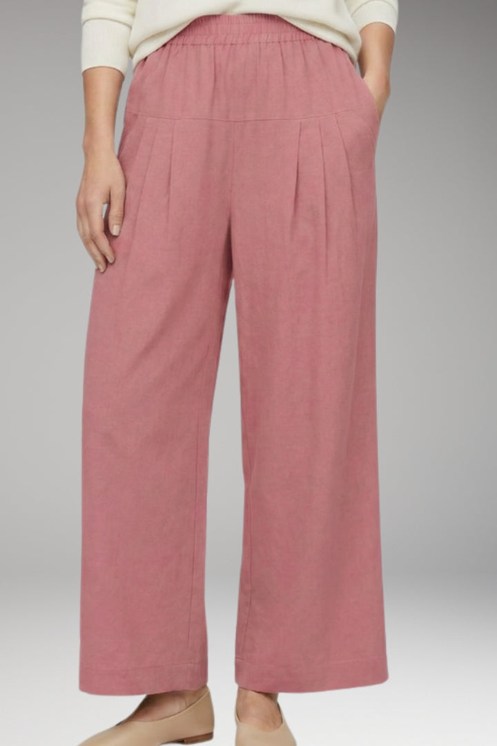 Women's Wide-Leg Trousers with Pleated Front and Side Pockets