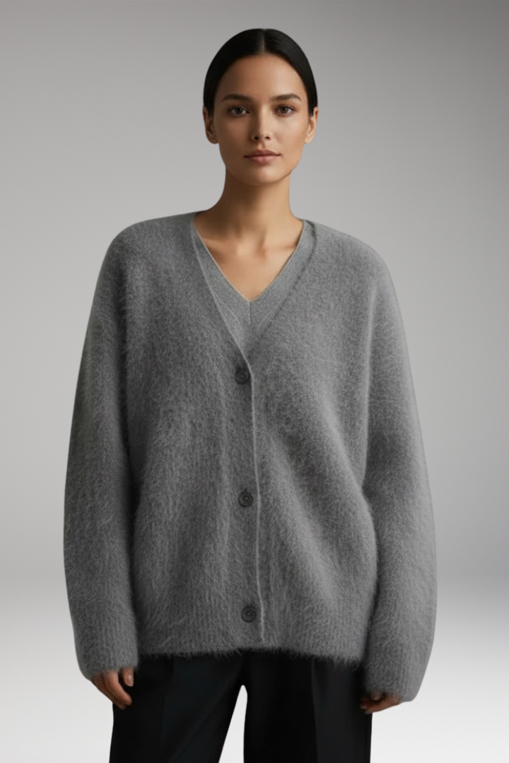 Women’s Sweater with Round Neck and Ribbed Hem