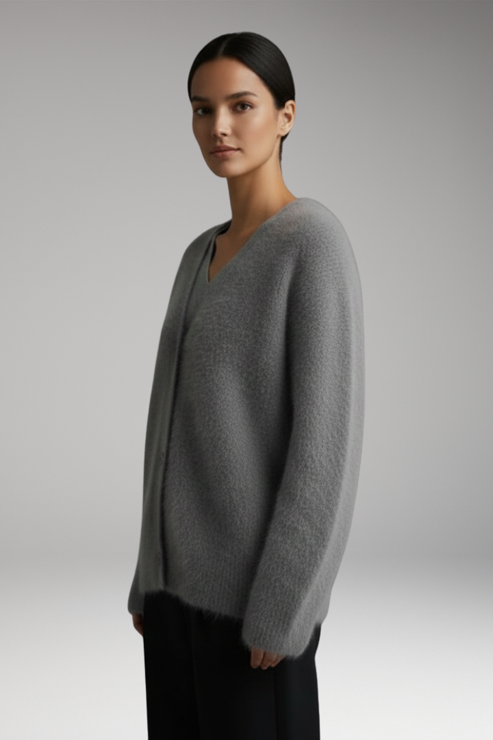 Women’s Sweater with Round Neck and Ribbed Hem