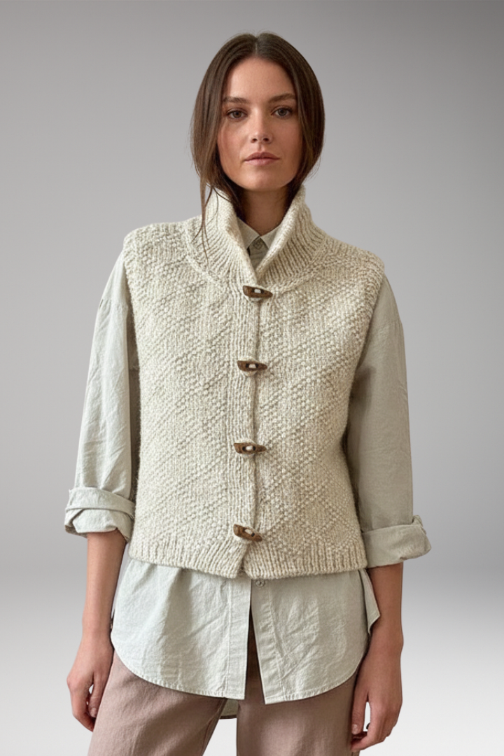 Women's Vest with Sleeveless Cut and Defined Shape