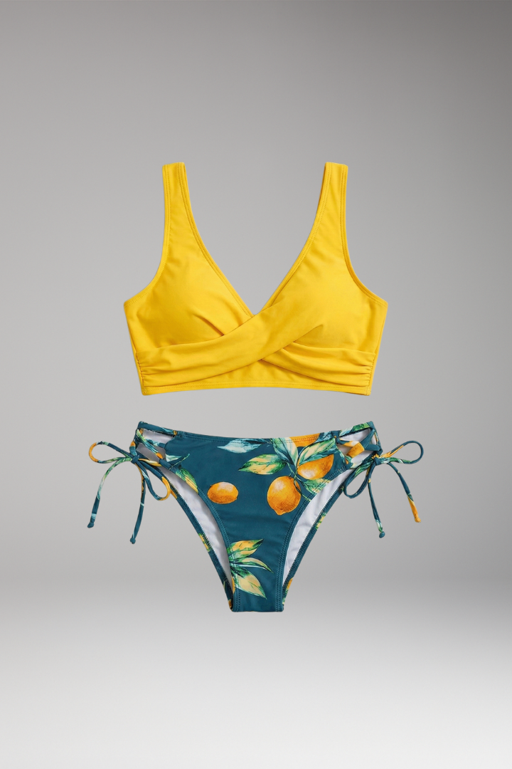 Women's Crisscross Bikini Set with Floral Print and High-Waisted Bottom