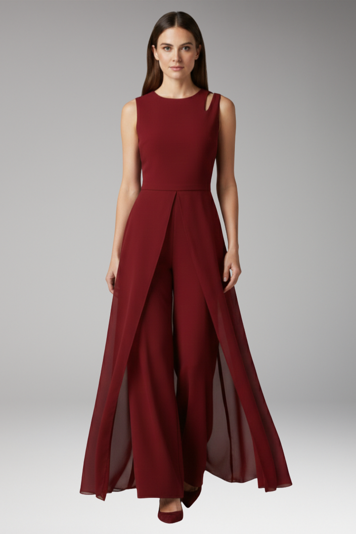 Women's Evening Dress with Slit and Figure-Flattering Fit