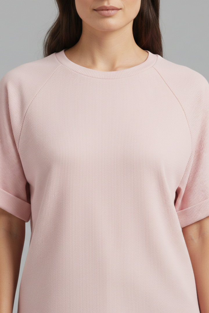 Women's Oversized T-Shirt with Round Neck and Wide Sleeves