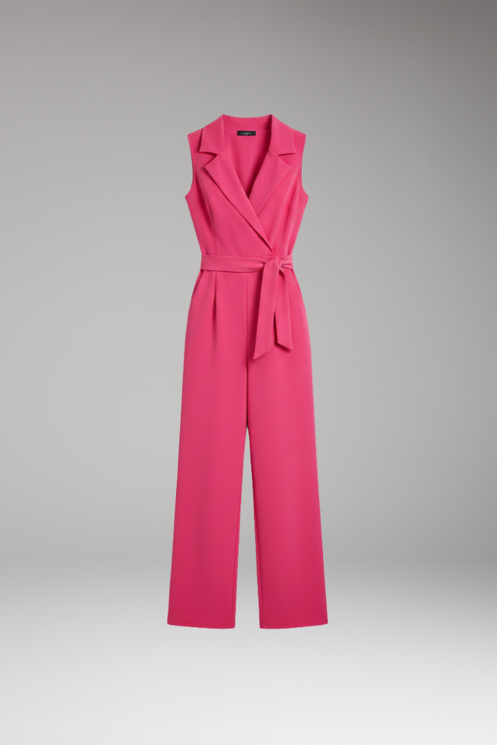 Women's Sleeveless Jumpsuit with Slim Fit and Versatile Style